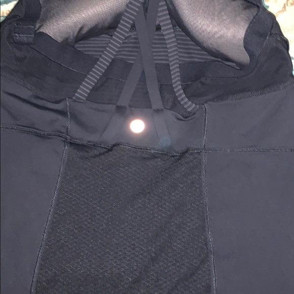 Lululemon tank top - Picture 4 of 9